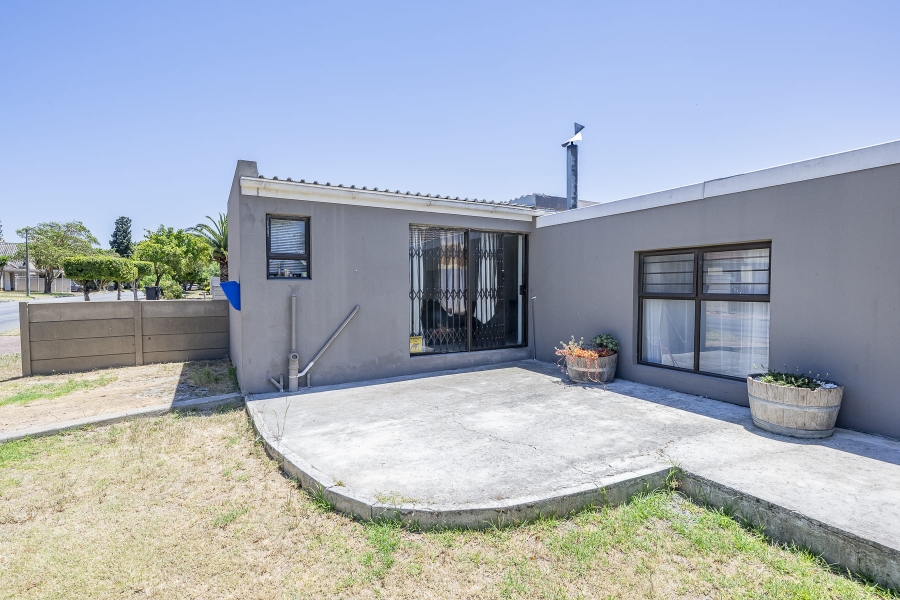 4 Bedroom Property for Sale in Bonnie Brae Western Cape